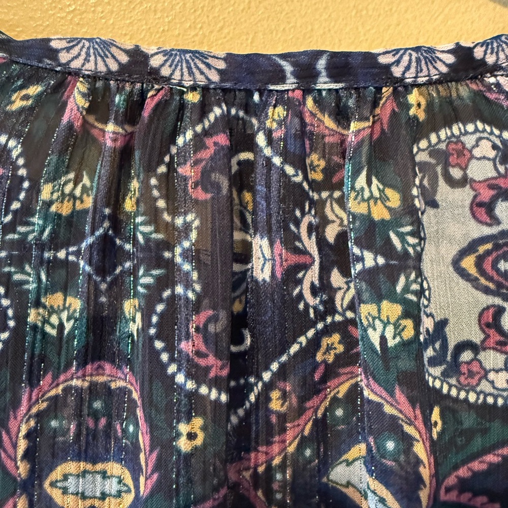 Laundry Blue Floral/Paisley Intricate Print Top with Metallic Silver Threads - Picture 14 of 16